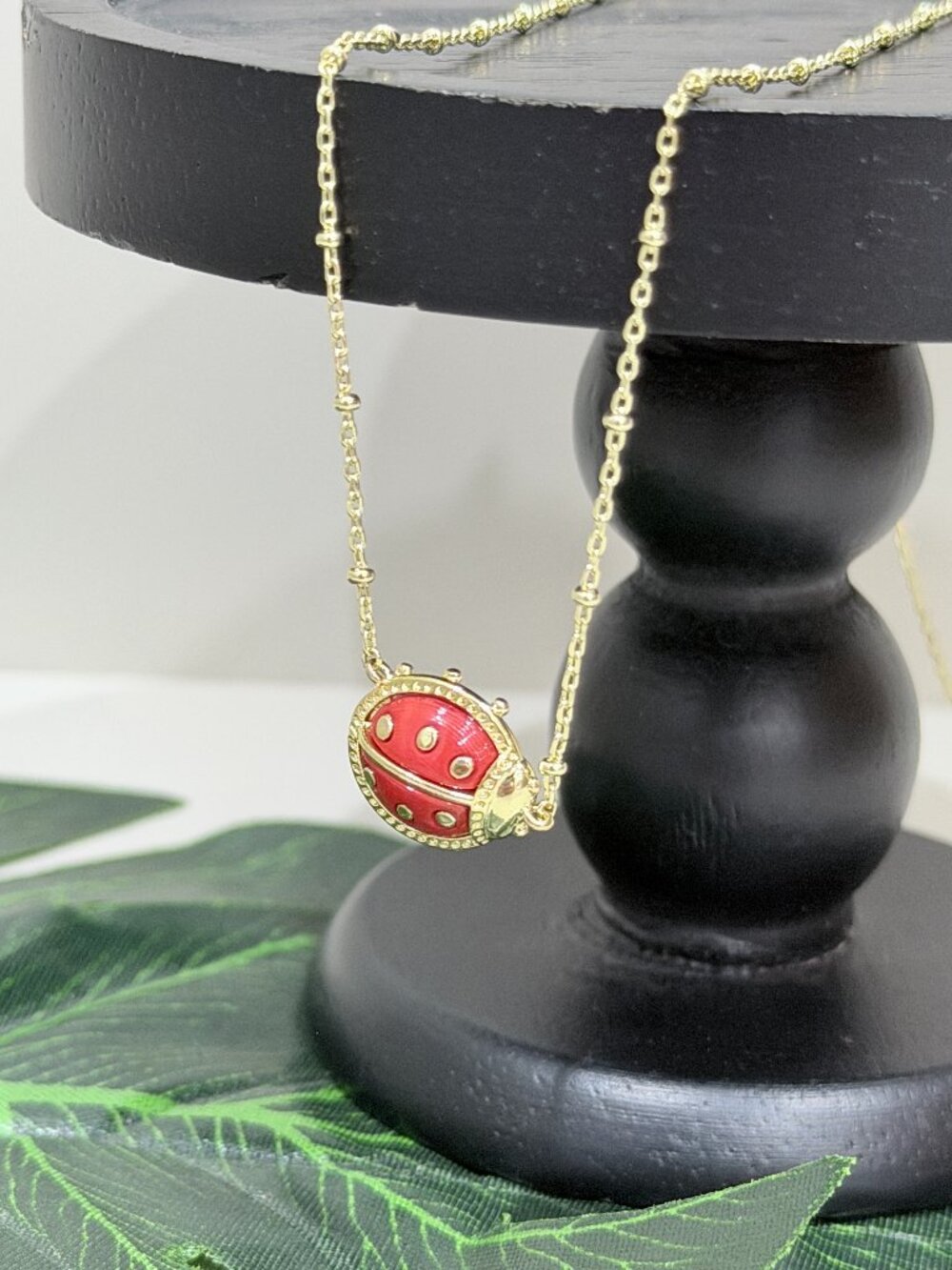 Kendra Scott Women Gold‑Tone Necklace